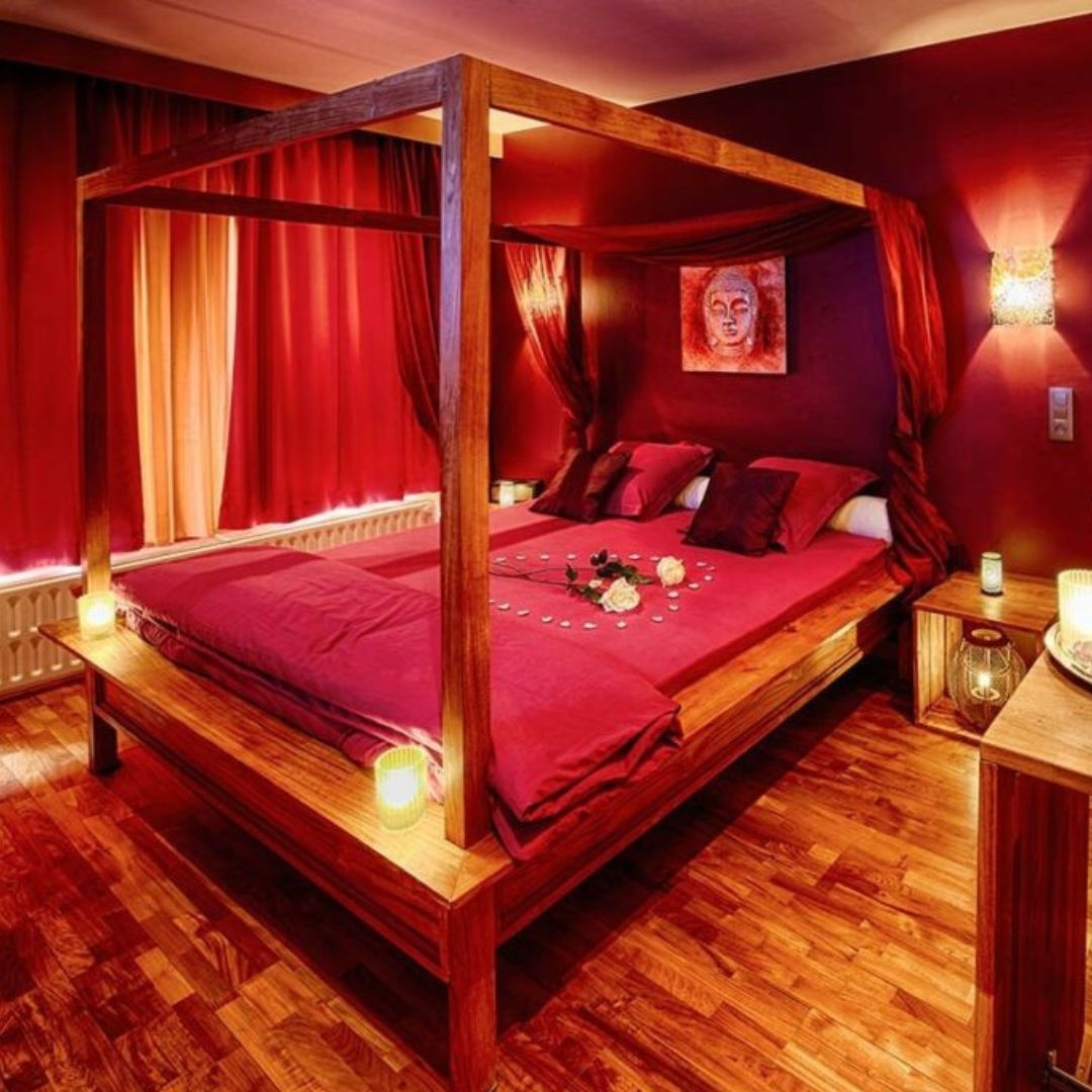 chambre-rouge-décoration-orientale