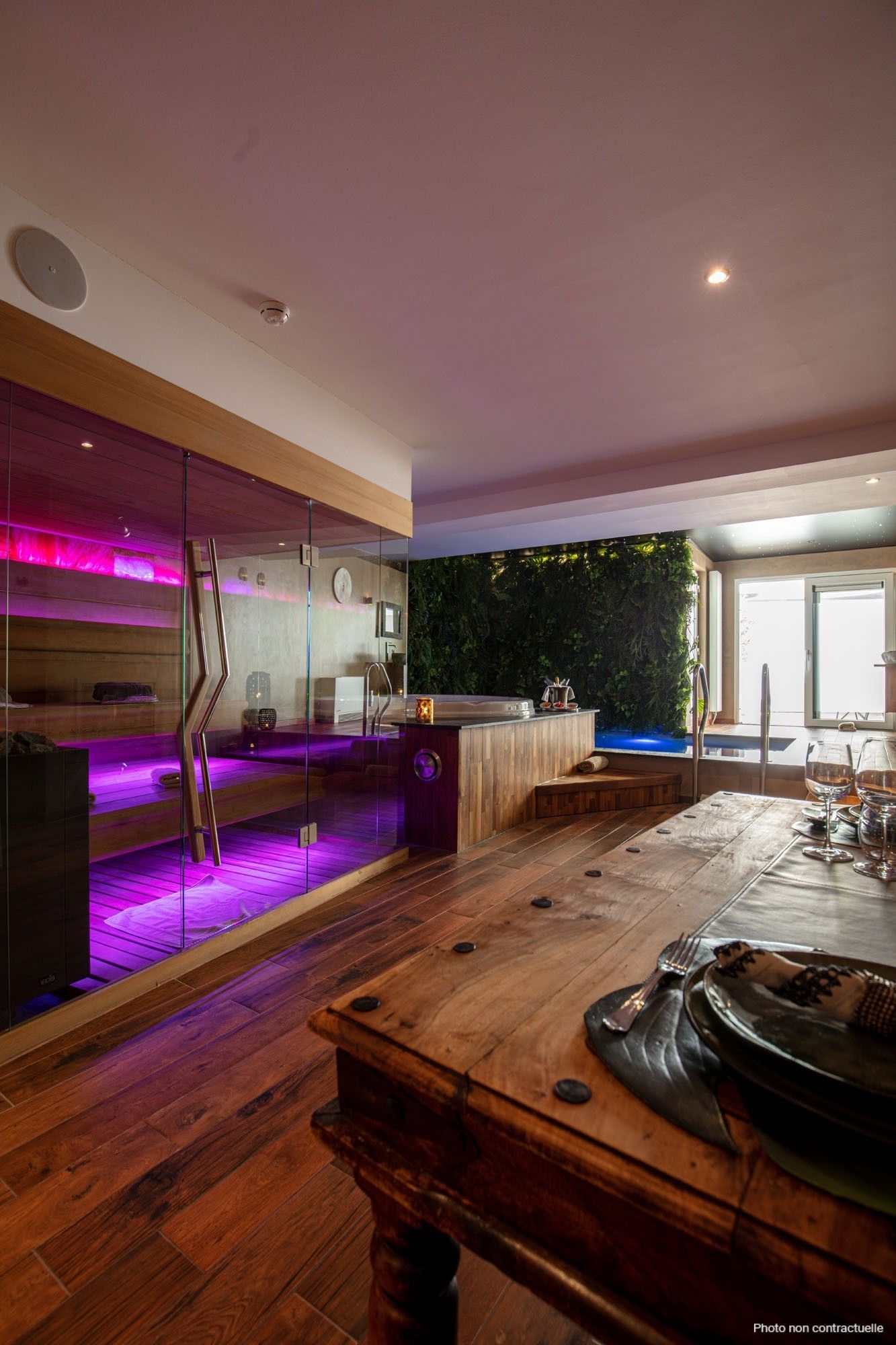 Chambre avec sauna et piscine privative