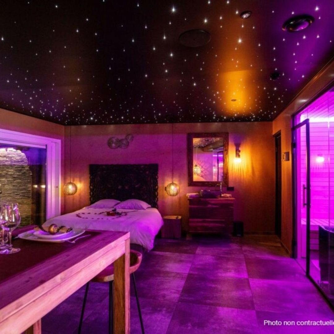 Chambre spacieuse étoilée avec sauna chambre-spacieuse-étoilée-avec-sauna